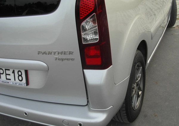 Peugeot Partner cena 48000 przebieg: 114000, rok produkcji 2016 z Kraków małe 667